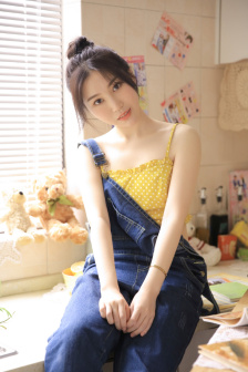 JK制服白丝超短裙自慰
